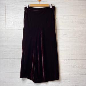 Anthropologie Maeve Skirt Womens Size 8 Dark Plum Velvet Midi Lined Size Zipper
